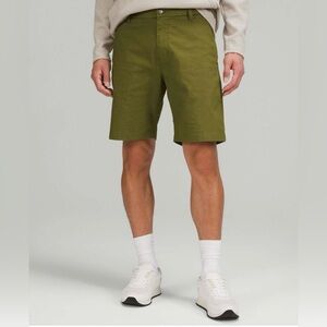 Lululemon Commission Classic-Fit Short 9” Oxford Green Men’s 34